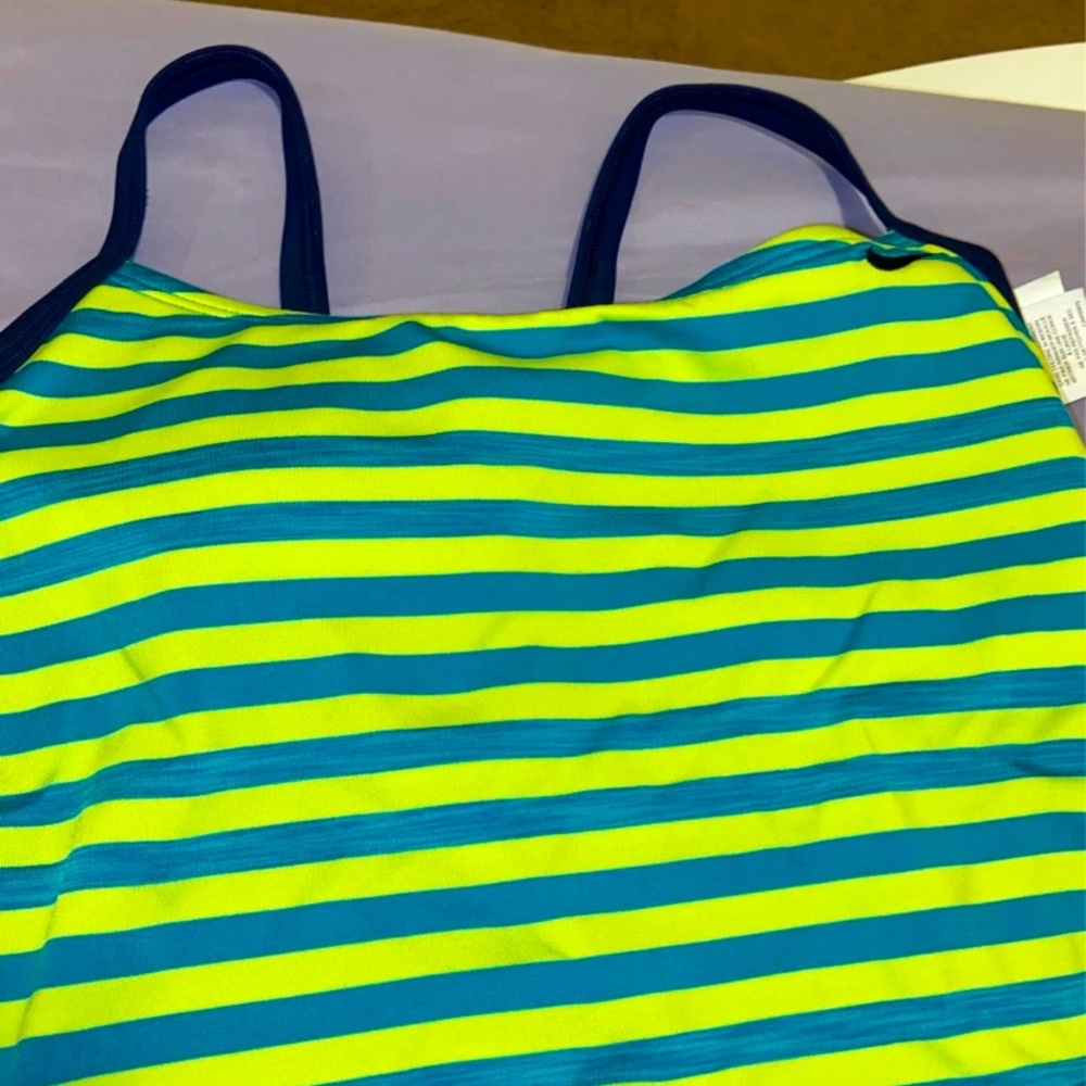 Nike swim top